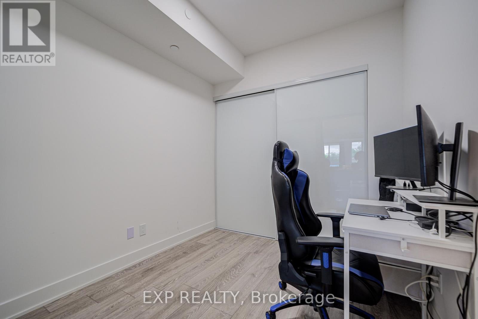 211 - 1285 Queen Street E, Toronto, Ontario  M4L 1C2 - Photo 9 - E12922060