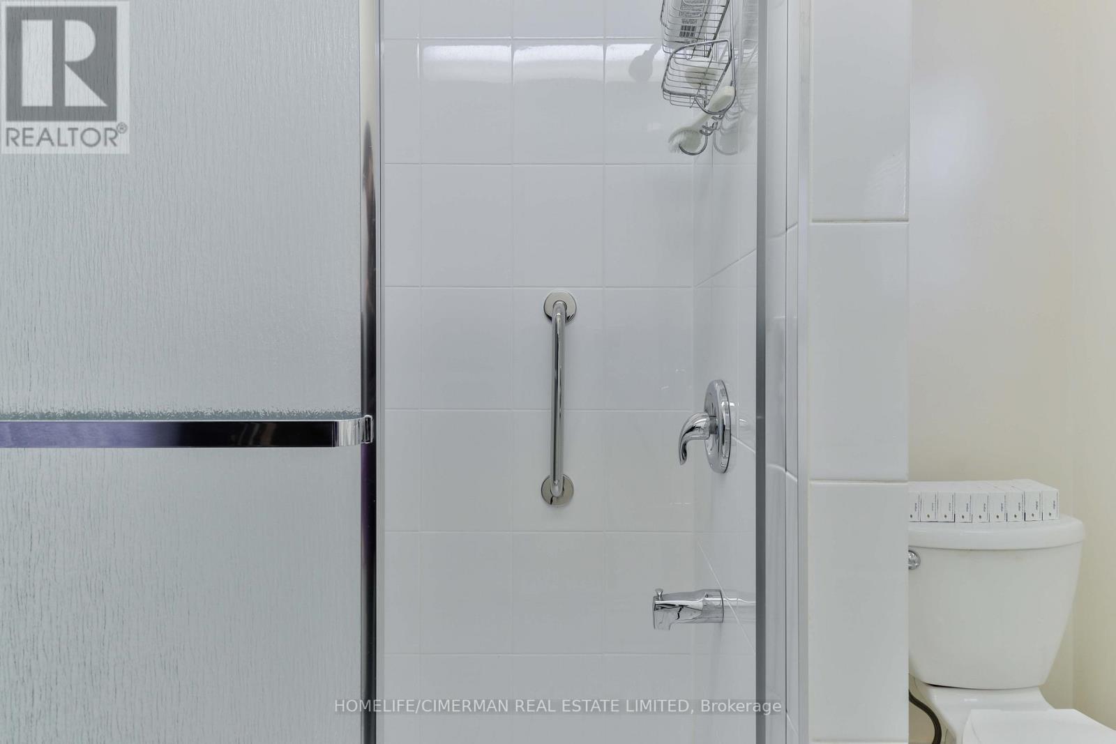 60 Beach View Crescent, Toronto, Ontario  M4E 2L5 - Photo 29 - E12922094