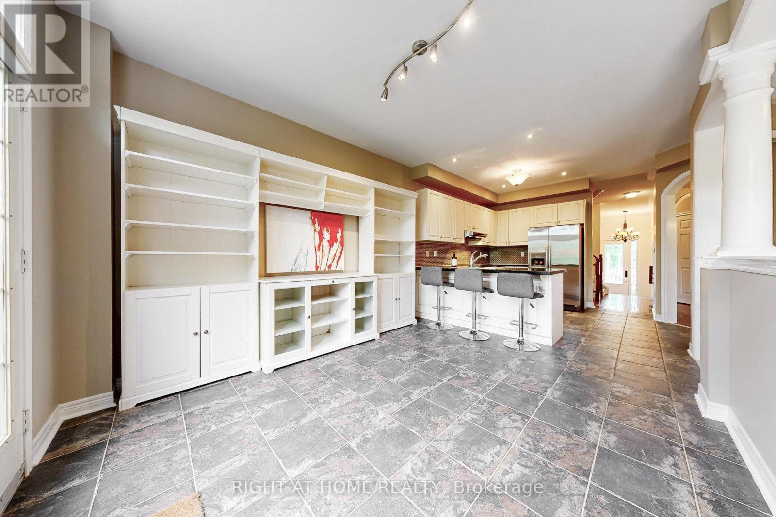 41 - 280 Paradelle Drive, Richmond Hill, Ontario  L4E 0E1 - Photo 10 - N12922048