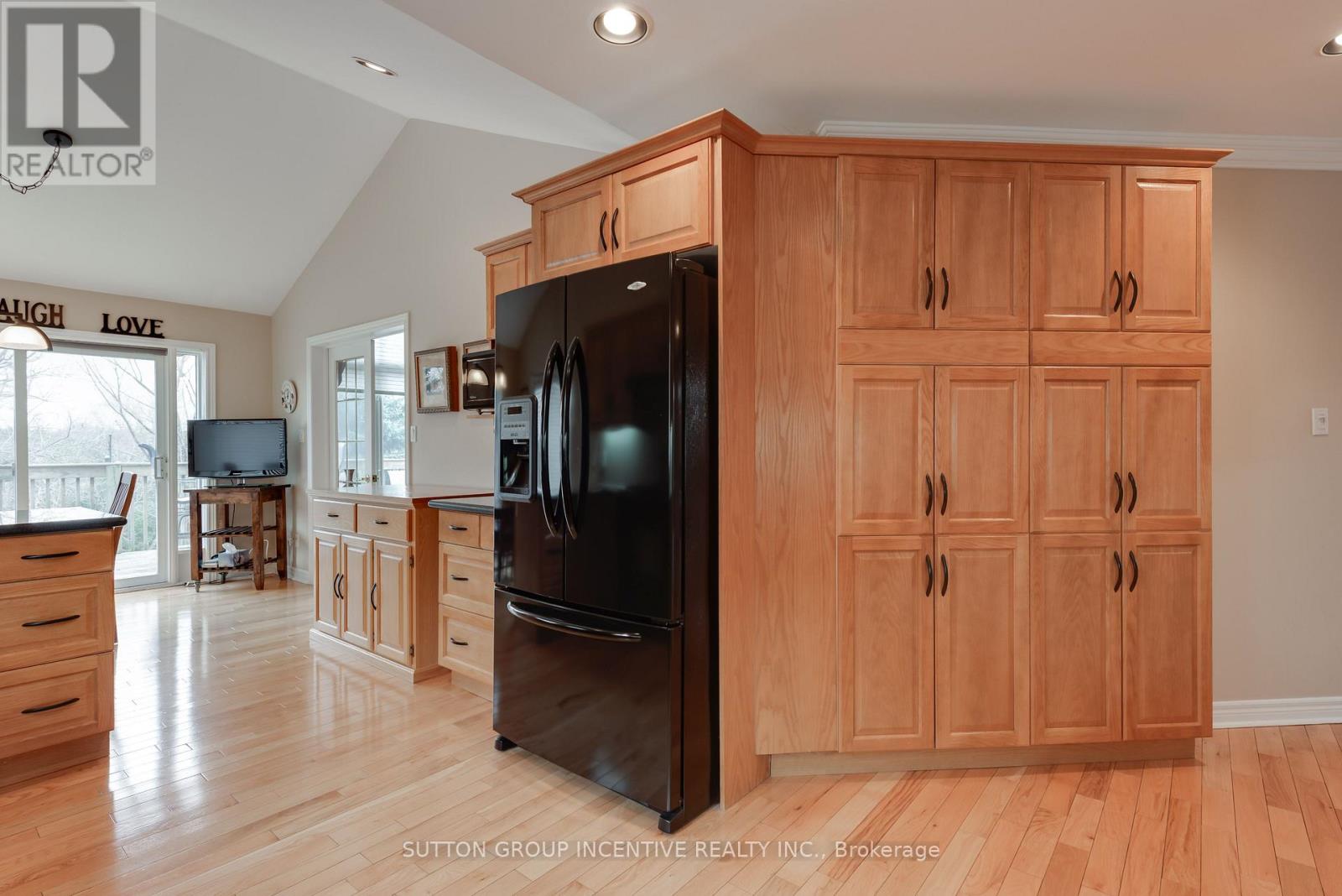 4 - 87 Bella Vista Trail, New Tecumseth, Ontario  L9R 2E2 - Photo 11 - N12922086