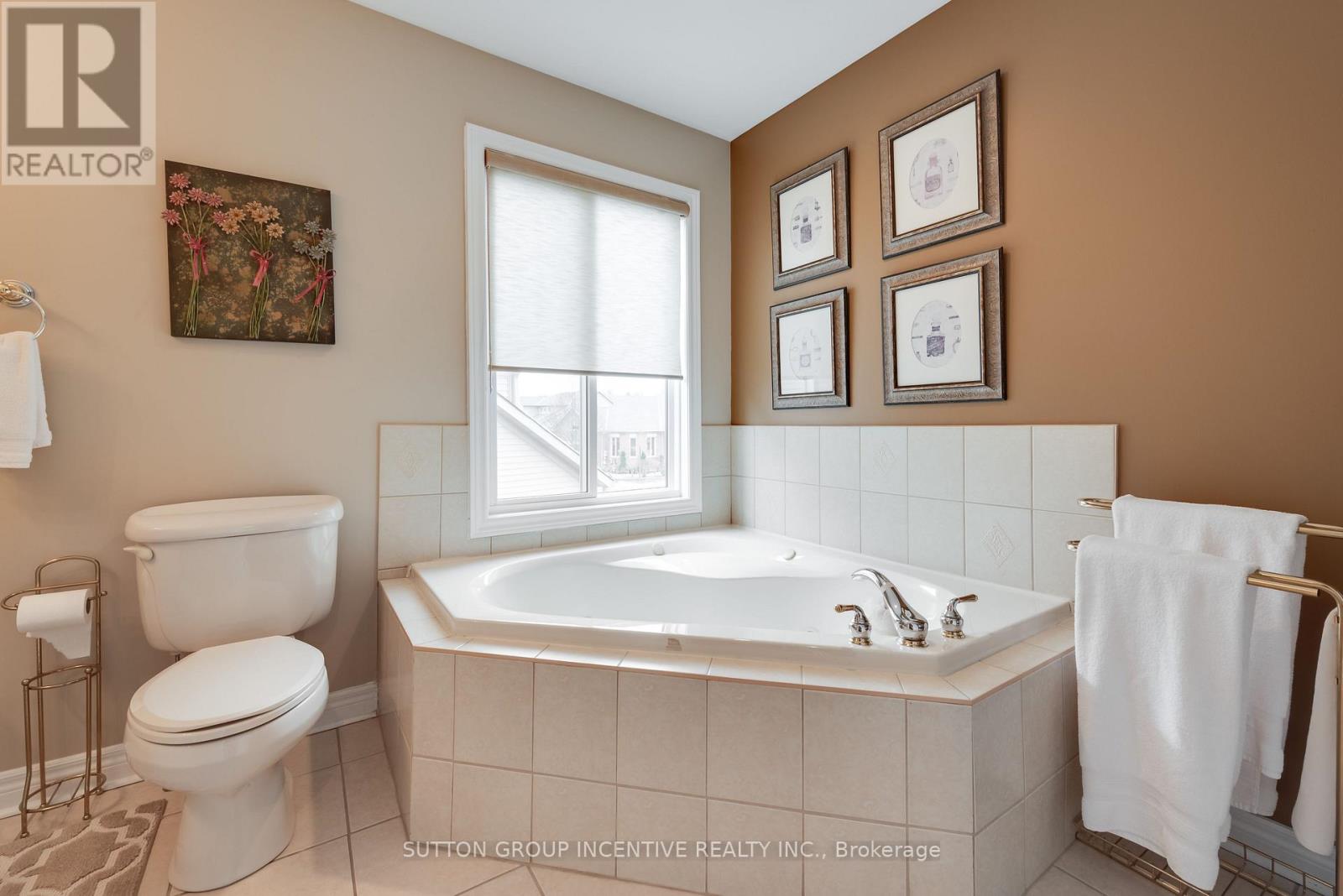 4 - 87 Bella Vista Trail, New Tecumseth, Ontario  L9R 2E2 - Photo 24 - N12922086