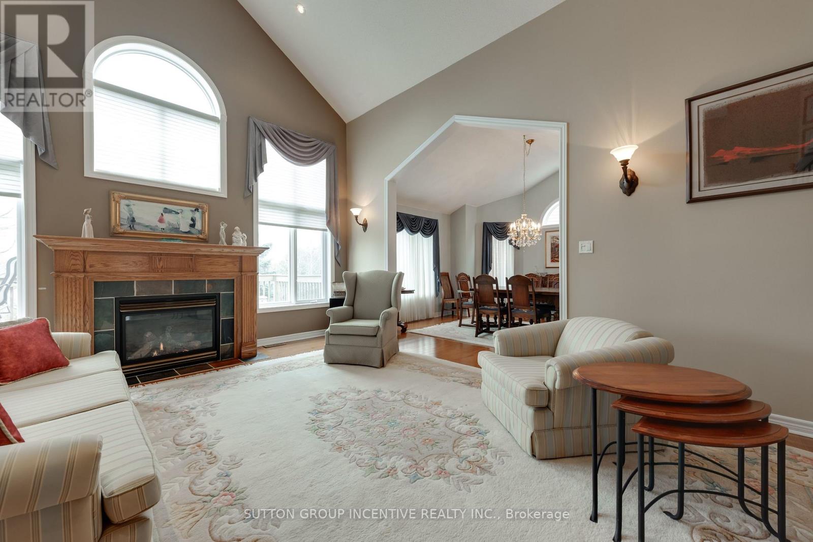 4 - 87 Bella Vista Trail, New Tecumseth, Ontario  L9R 2E2 - Photo 4 - N12922086