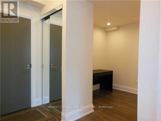 128 - 1 Old Mill Drive, Toronto (High Park-Swansea), Ontario  M6S 0A1 - Photo 6 - W12922054