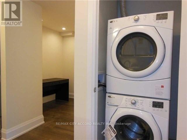 128 - 1 Old Mill Drive, Toronto (High Park-Swansea), Ontario  M6S 0A1 - Photo 7 - W12922054