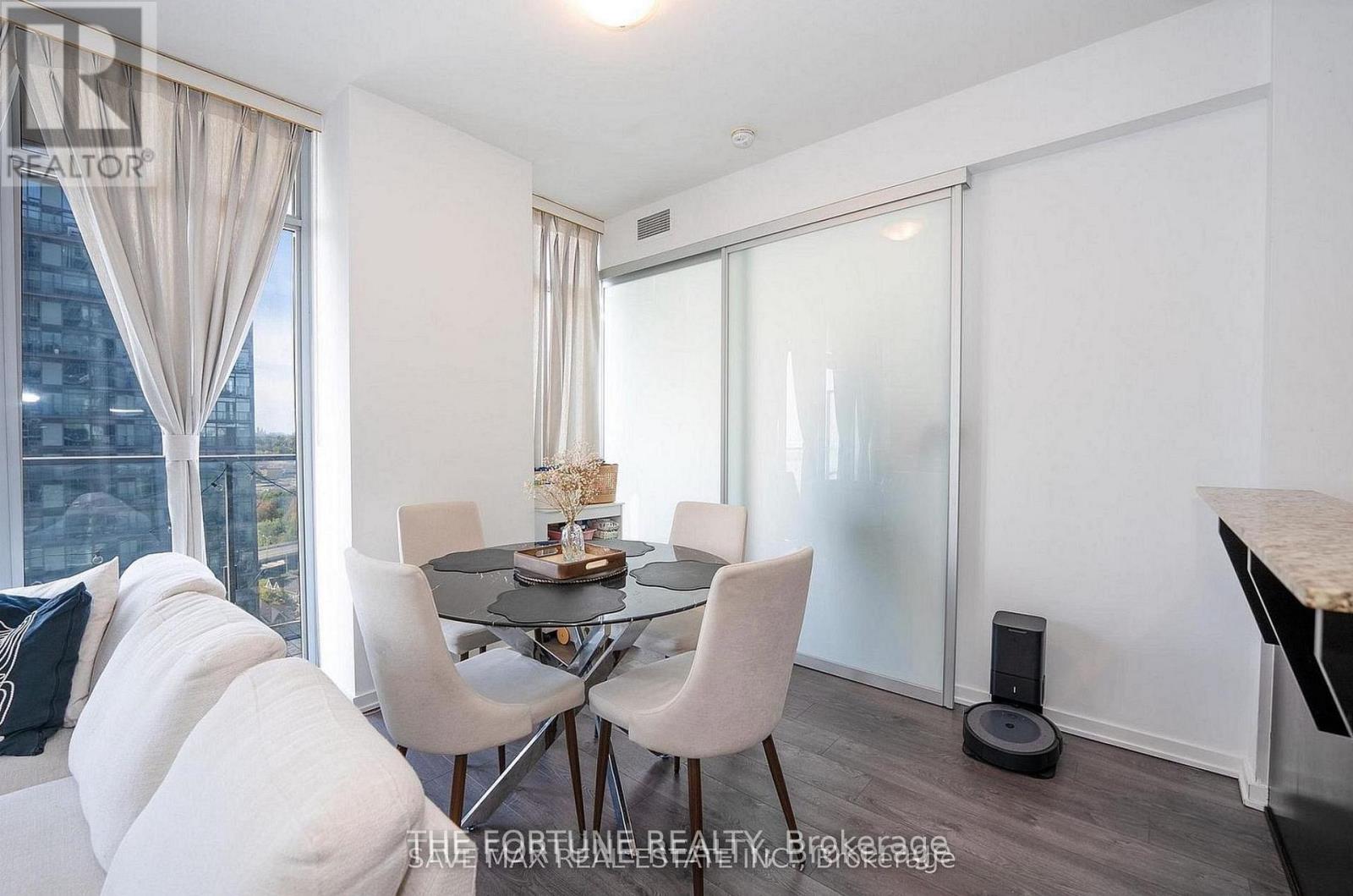 1712 - 103 The Queensway, Toronto, Ontario  M6S 5B3 - Photo 12 - W12922078