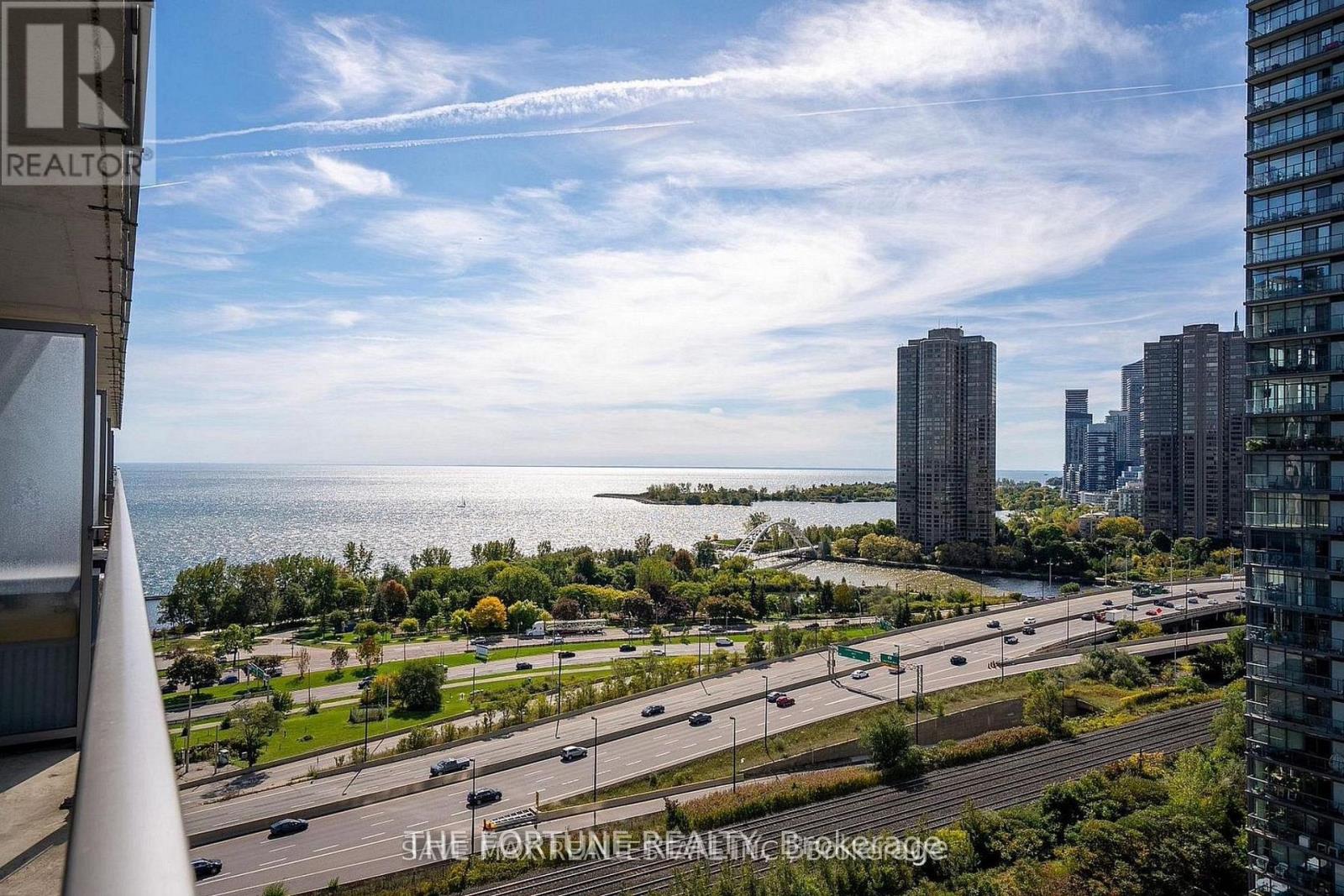 1712 - 103 The Queensway, Toronto, Ontario  M6S 5B3 - Photo 23 - W12922078