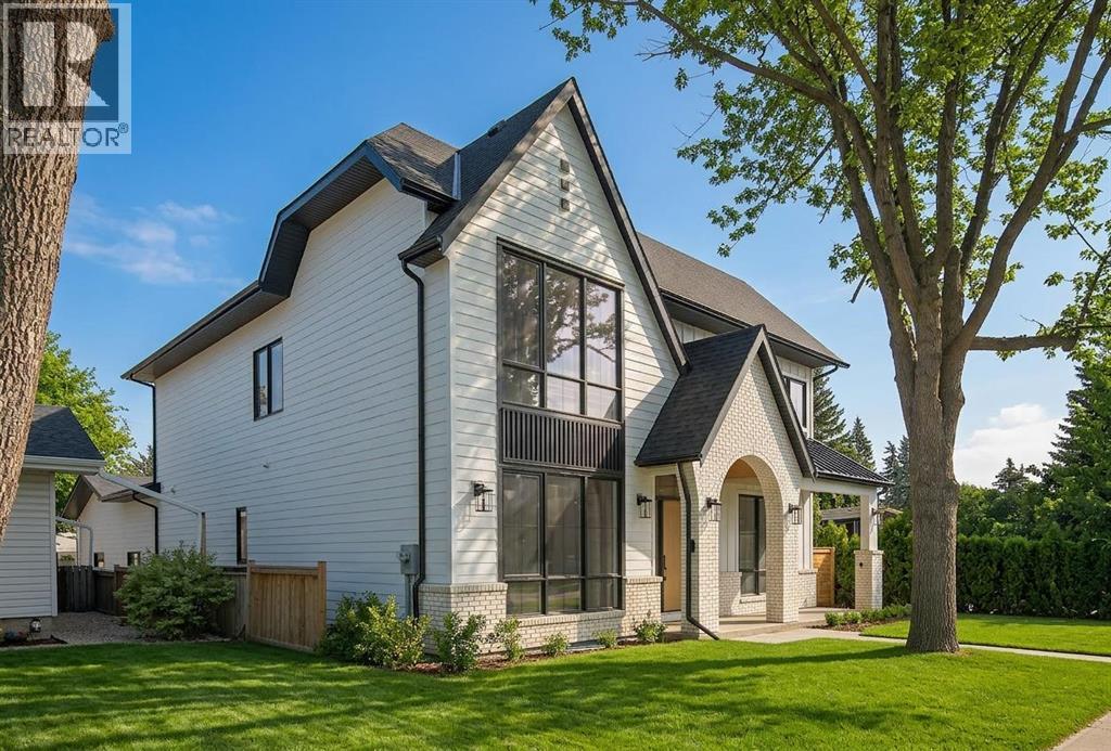 3112 Leduc Crescent Sw, Calgary, Alberta  T3E 5W9 - Photo 2 - A2293555