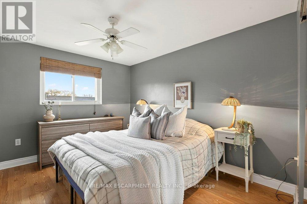 4 - 1350 Limeridge Road E, Hamilton, Ontario  L8W 1L6 - Photo 12 - X12922080