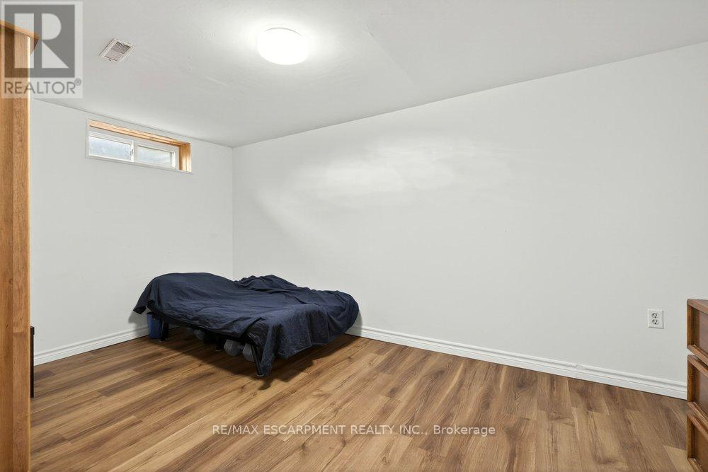 4 - 1350 Limeridge Road E, Hamilton, Ontario  L8W 1L6 - Photo 19 - X12922080