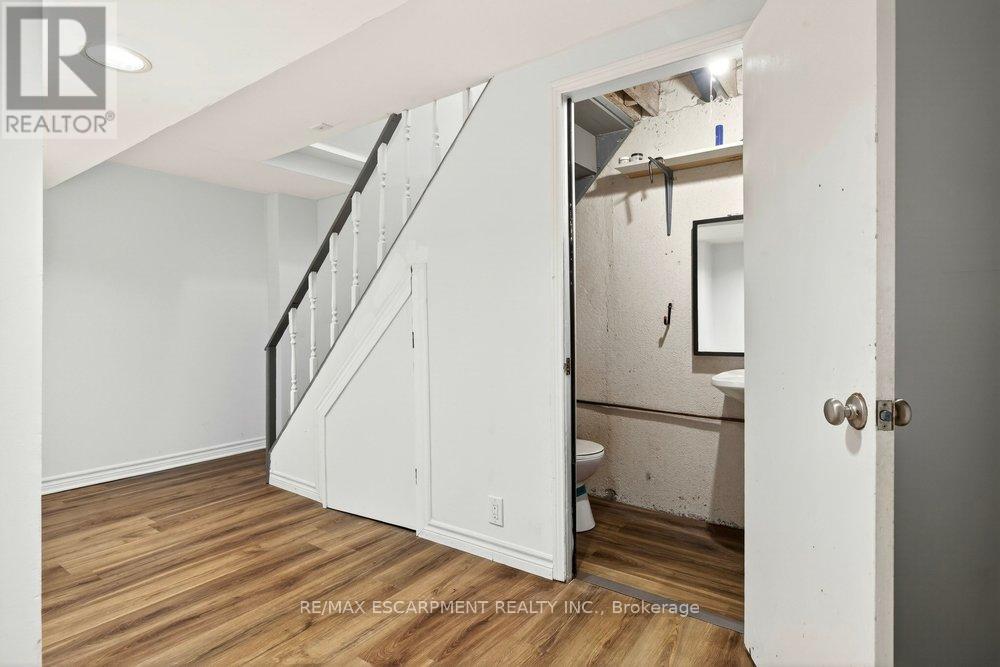 4 - 1350 Limeridge Road E, Hamilton, Ontario  L8W 1L6 - Photo 21 - X12922080