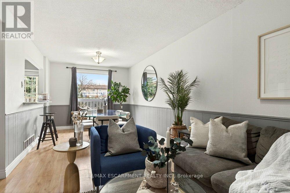 4 - 1350 Limeridge Road E, Hamilton, Ontario  L8W 1L6 - Photo 4 - X12922080