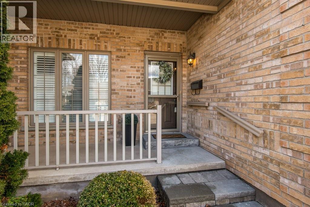 900 Doon Village Road Unit# 3, Kitchener, Ontario  N2P 1A4 - Photo 2 - 40813293