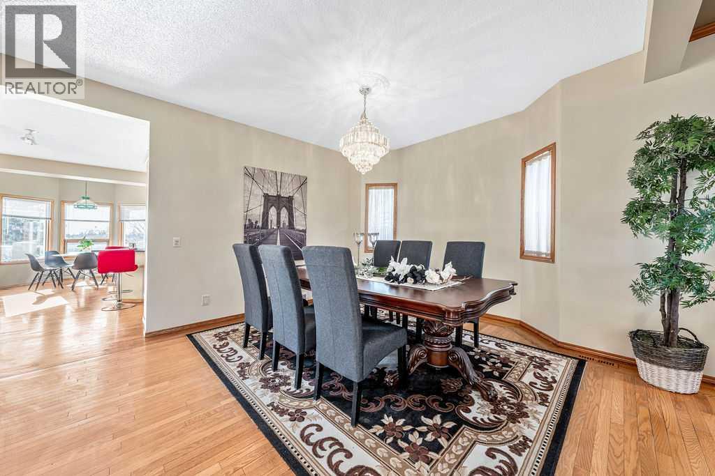 109 Lakeside Greens Drive, Chestermere, Alberta  T1X 1B9 - Photo 3 - A2269266