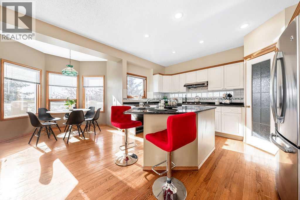 109 Lakeside Greens Drive, Chestermere, Alberta  T1X 1B9 - Photo 12 - A2269266