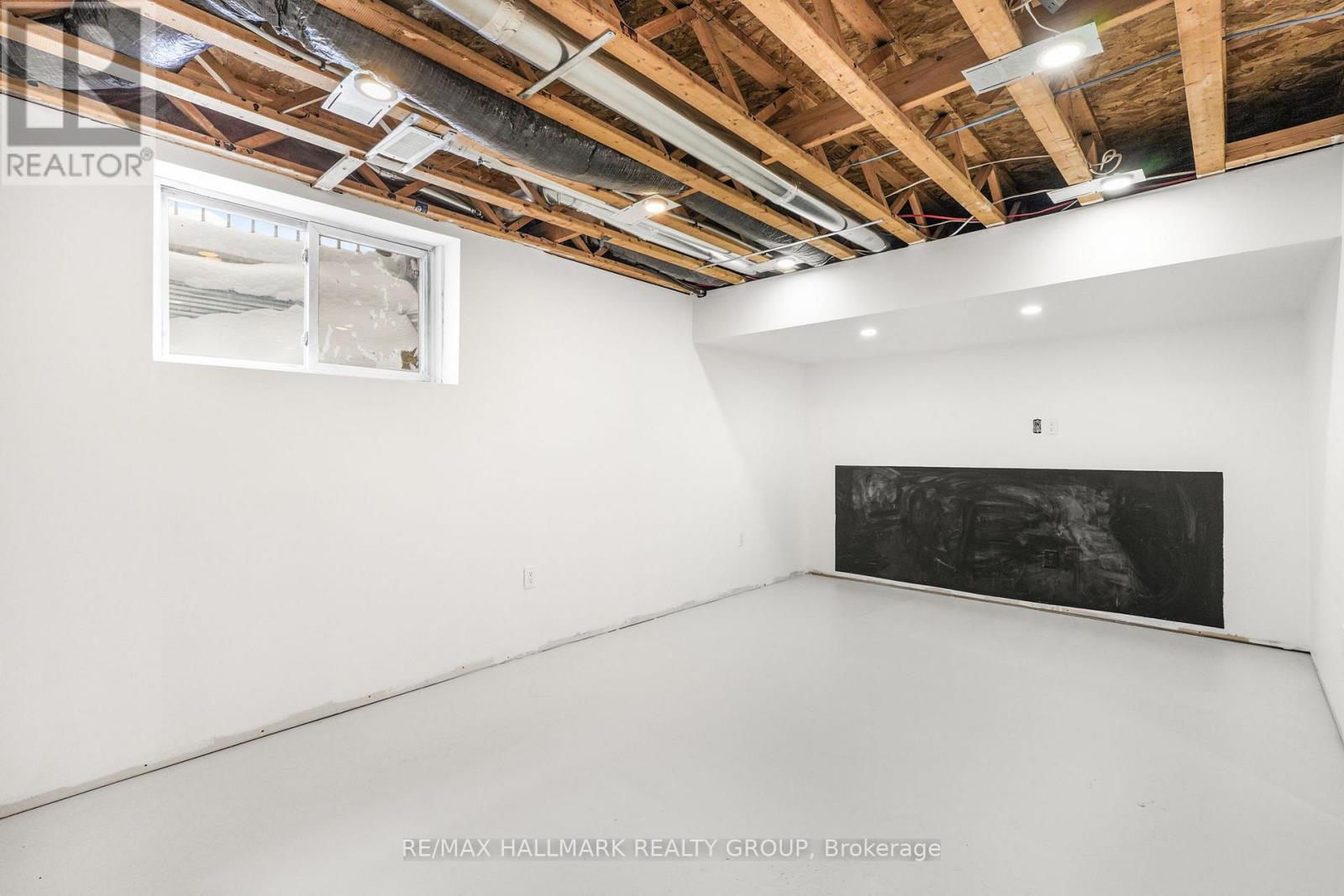 877 Platinum Street, Clarence-Rockland, Ontario  K4K 0H9 - Photo 23 - X12922116