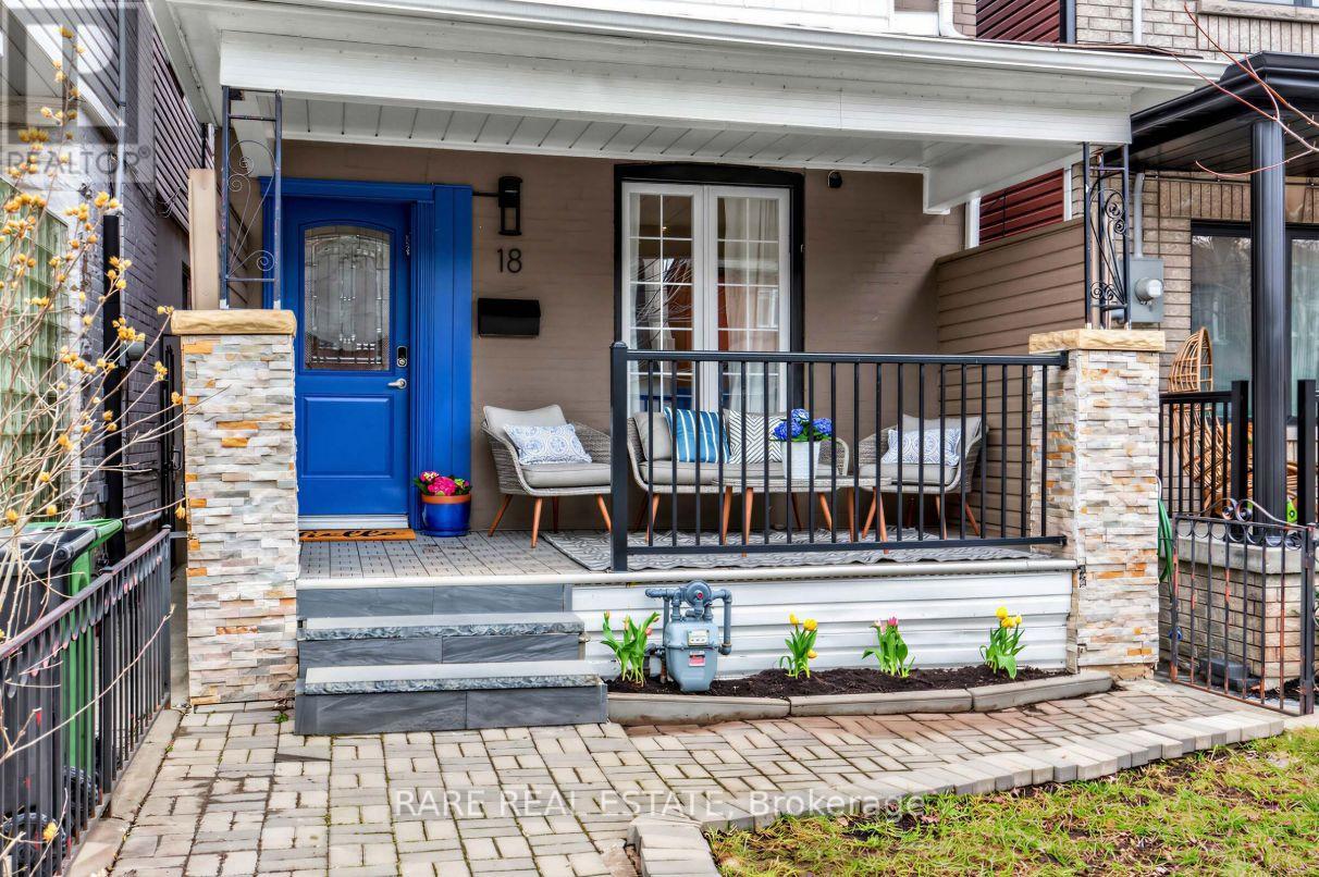 18 Earlscourt Avenue, Toronto, Ontario  M6E 4A6 - Photo 2 - W12920350