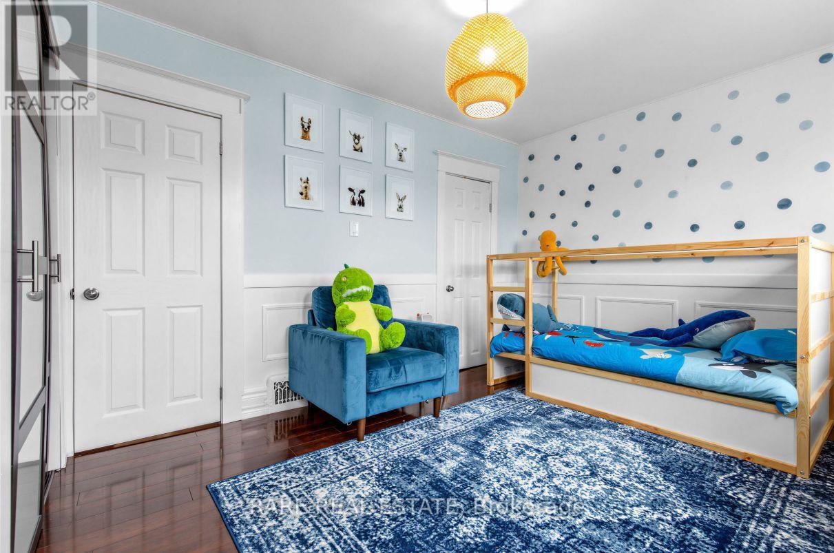 18 Earlscourt Avenue, Toronto, Ontario  M6E 4A6 - Photo 23 - W12920350