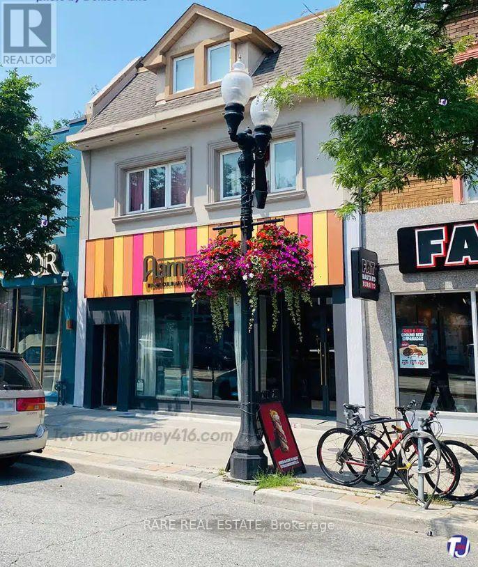 18 Earlscourt Avenue, Toronto, Ontario  M6E 4A6 - Photo 45 - W12920350