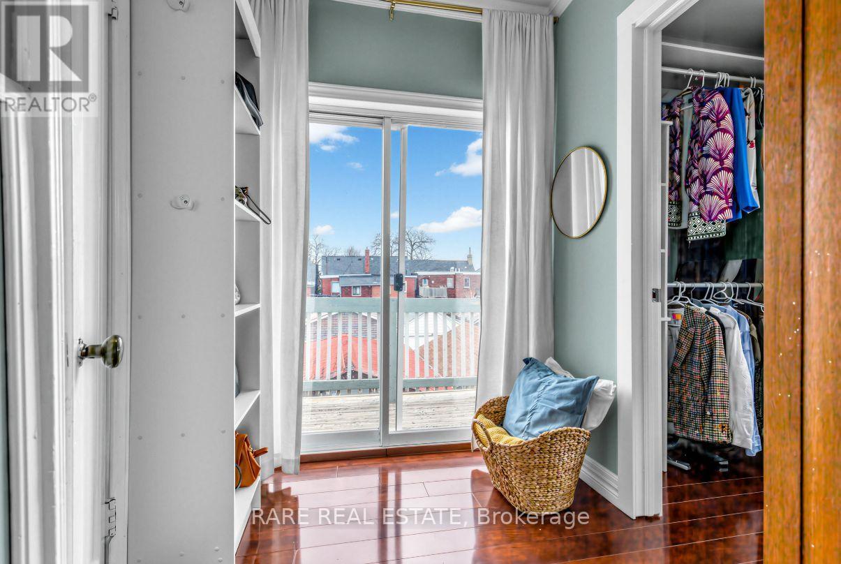 18 Earlscourt Avenue, Toronto, Ontario  M6E 4A6 - Photo 31 - W12920350