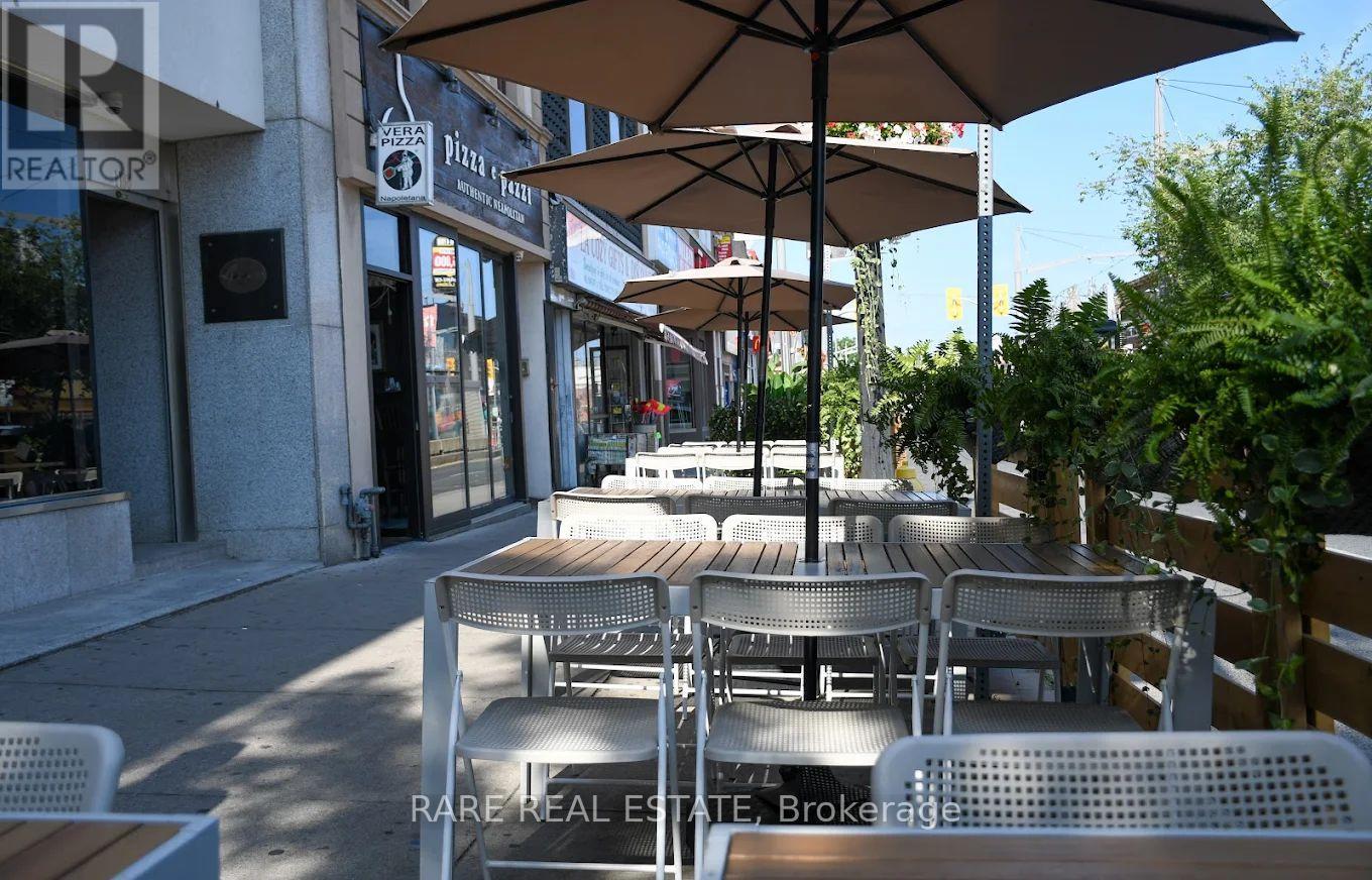 18 Earlscourt Avenue, Toronto, Ontario  M6E 4A6 - Photo 48 - W12920350