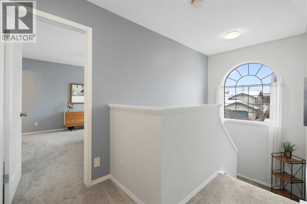 18 West Terrace Drive, Cochrane, Alberta  T4C 1R4 - Photo 23 - A2294386