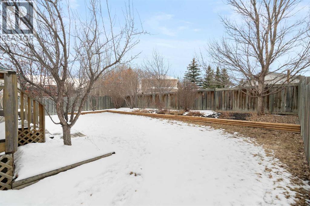 18 West Terrace Drive, Cochrane, Alberta  T4C 1R4 - Photo 43 - A2294386