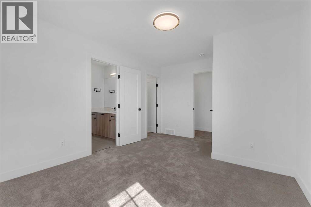 51 North Bridges Garden, Langdon, Alberta  T0J 1X3 - Photo 31 - A2296104