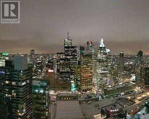 6404 - 100 Harbour Street, Toronto (Waterfront Communities), Ontario  M5J 0B5 - Photo 4 - C12922100