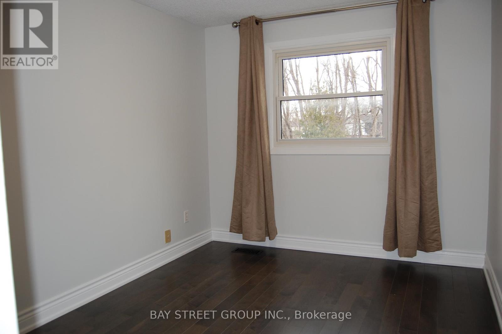 1122 Central Park Boulevard N, Oshawa, Ontario  L1G 7G8 - Photo 11 - E12922112
