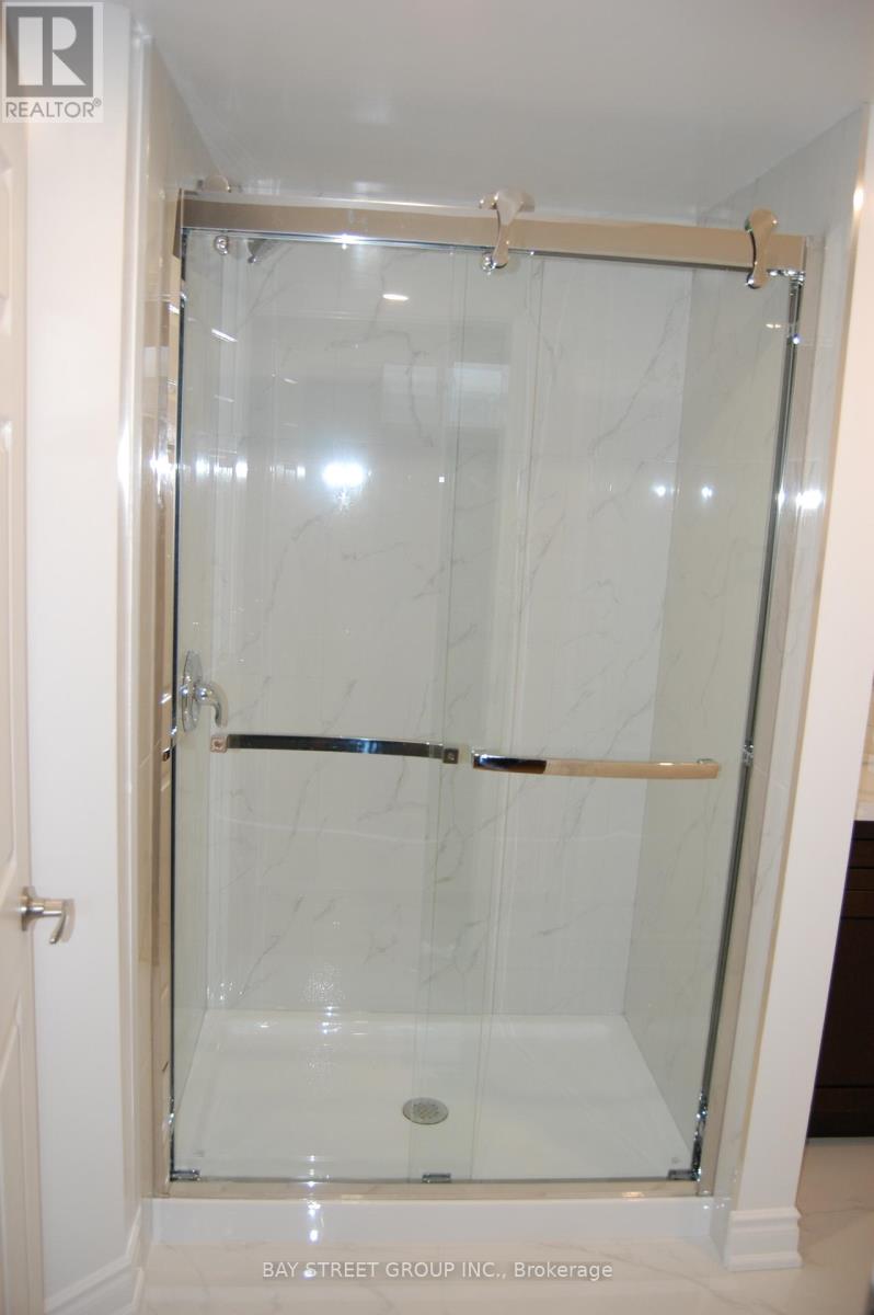 1122 Central Park Boulevard N, Oshawa, Ontario  L1G 7G8 - Photo 17 - E12922112