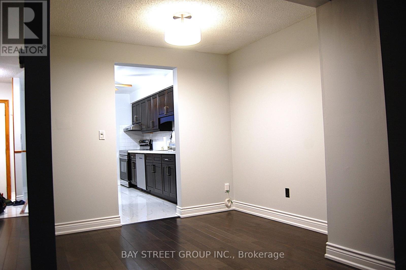 1122 Central Park Boulevard N, Oshawa, Ontario  L1G 7G8 - Photo 6 - E12922112