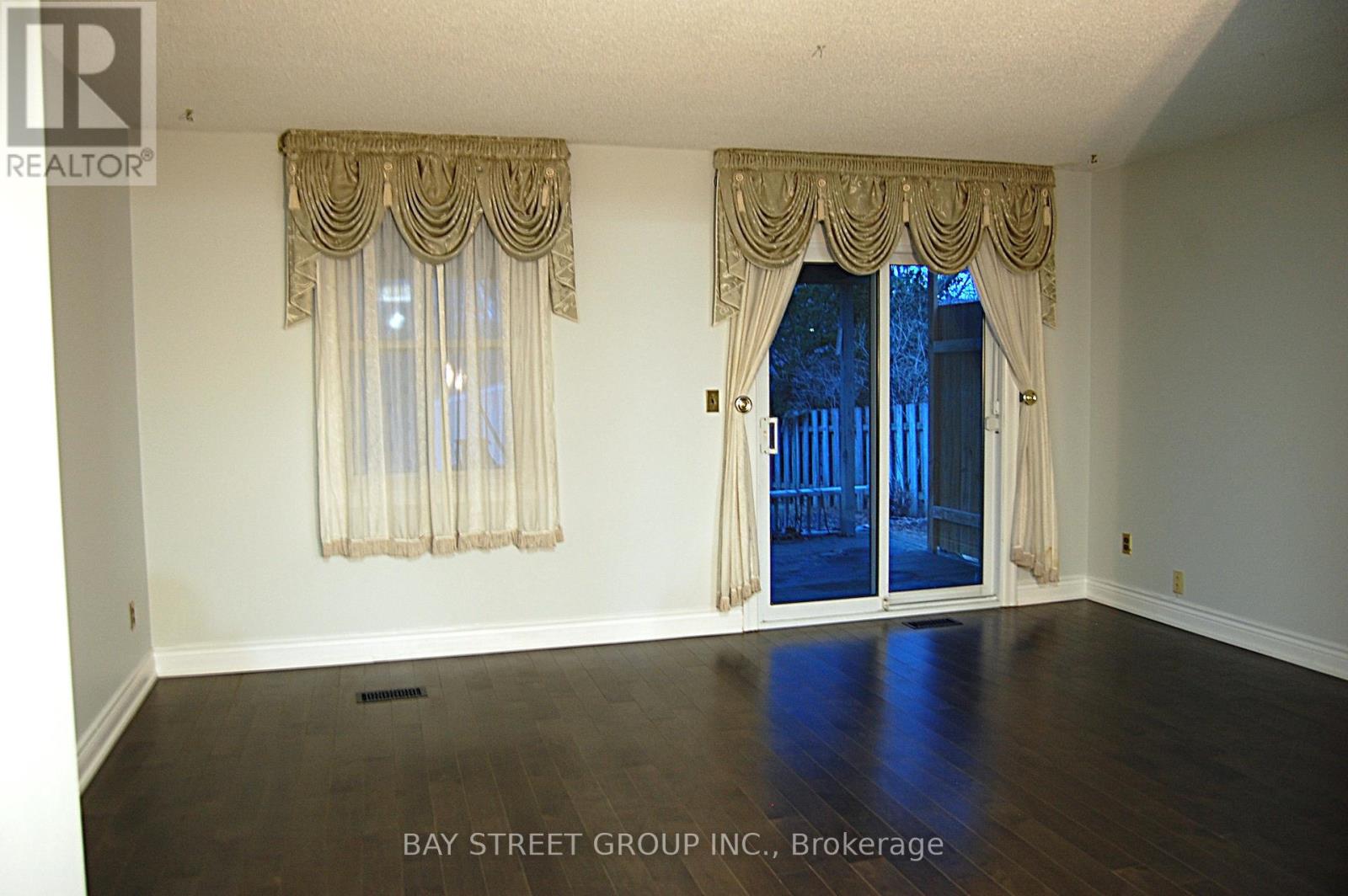 1122 Central Park Boulevard N, Oshawa, Ontario  L1G 7G8 - Photo 8 - E12922112
