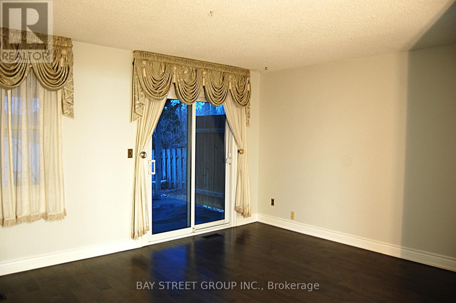 1122 Central Park Boulevard N, Oshawa, Ontario  L1G 7G8 - Photo 9 - E12922112