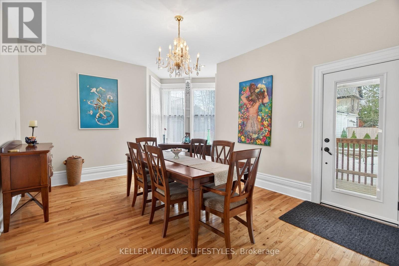 Photo 11 of 48 for 169 Ridout Street S