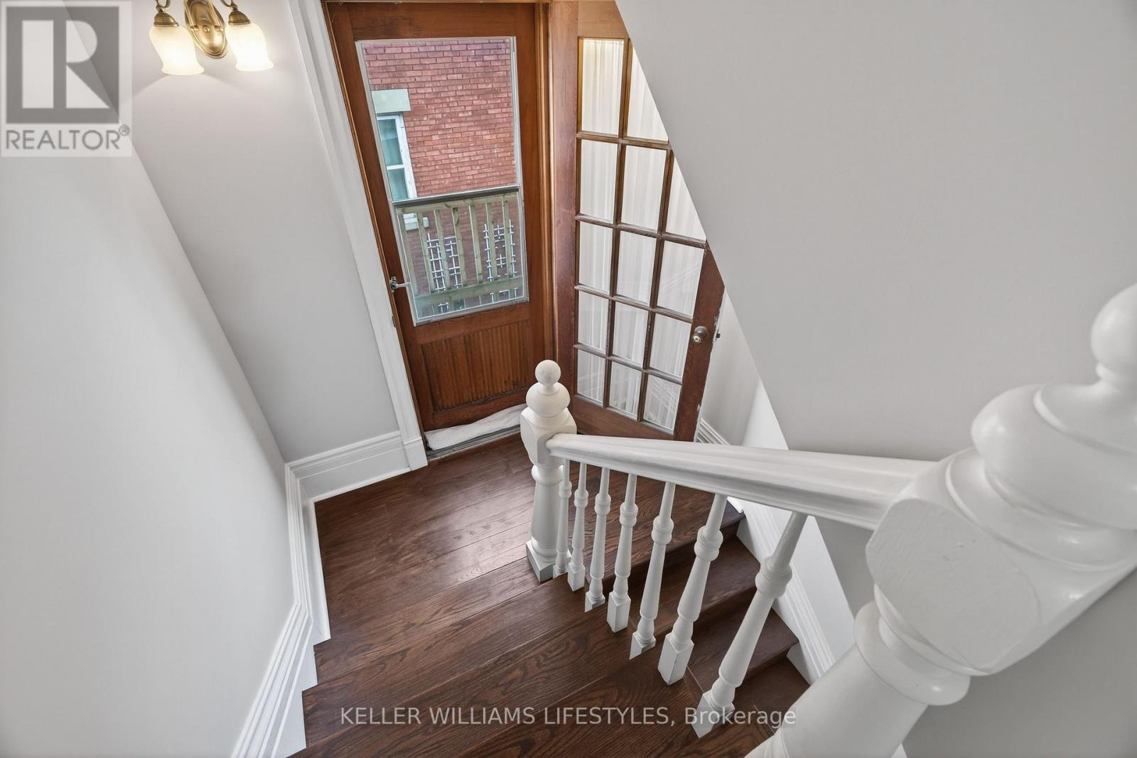 Photo 17 of 48 for 169 Ridout Street S