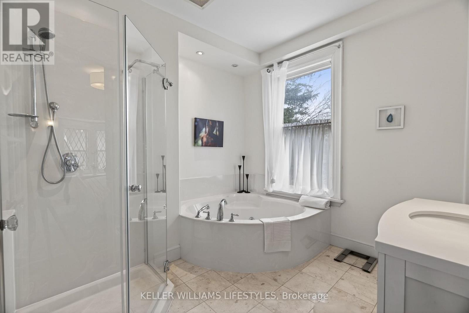 Photo 22 of 48 for 169 Ridout Street S