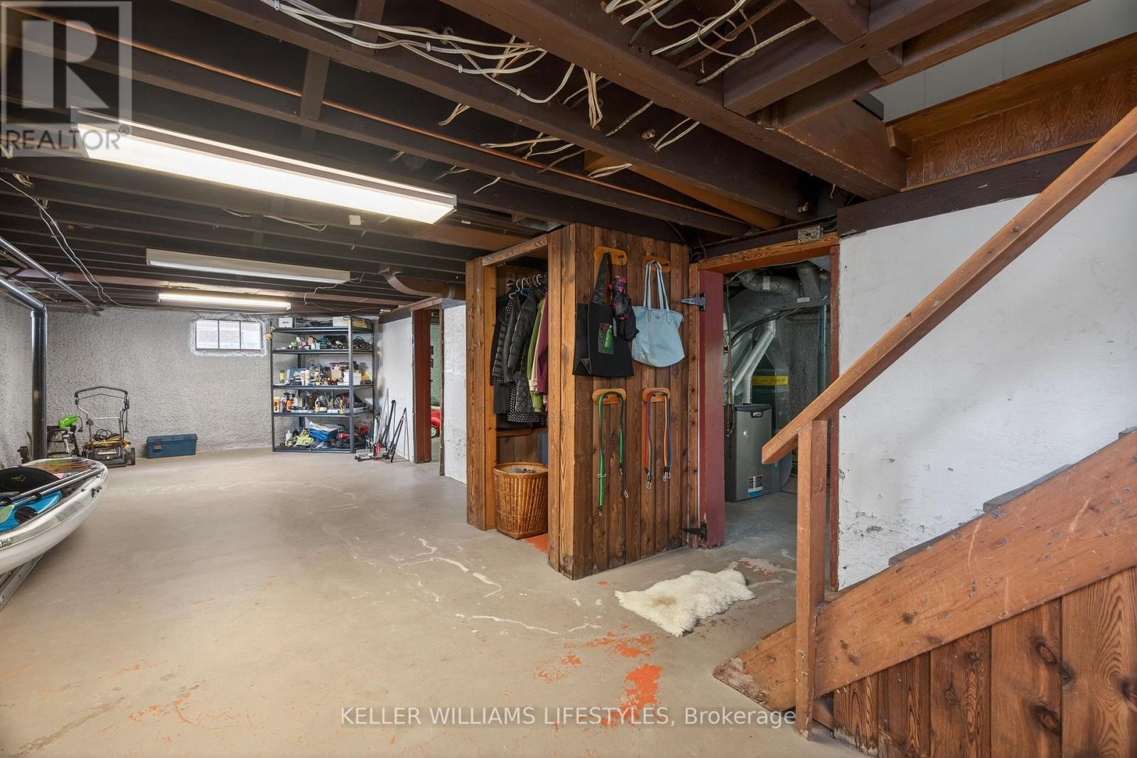 Photo 39 of 48 for 169 Ridout Street S