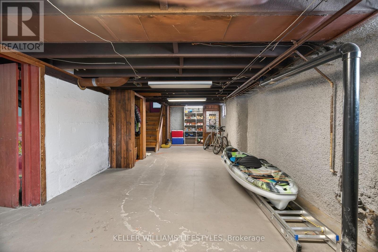 Photo 41 of 48 for 169 Ridout Street S