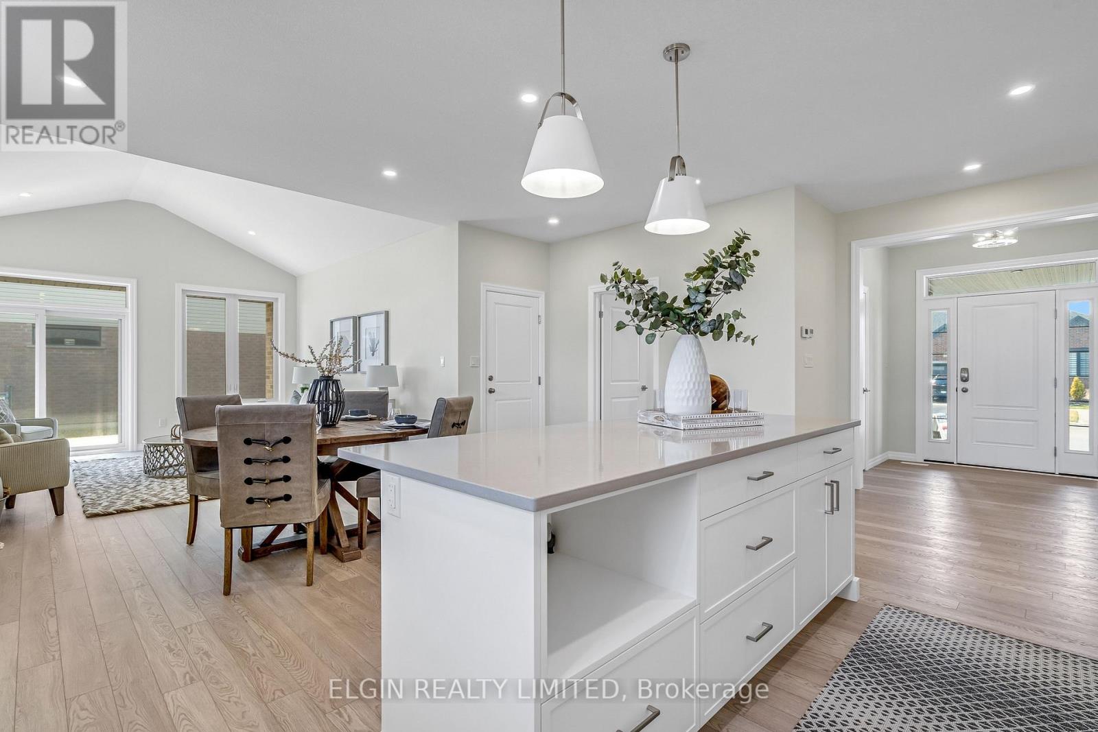 253 Renaissance Drive, St. Thomas, Ontario  N5R 0P9 - Photo 12 - X12766914