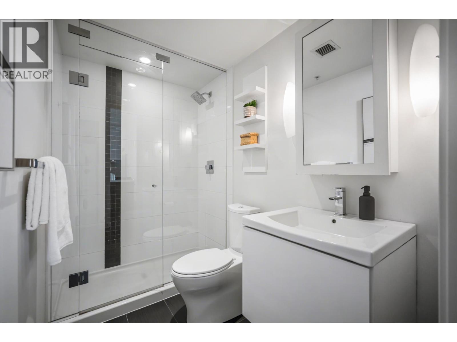 305 1775 Quebec Street, Vancouver, British Columbia  V5T 0E3 - Photo 35 - R3099937