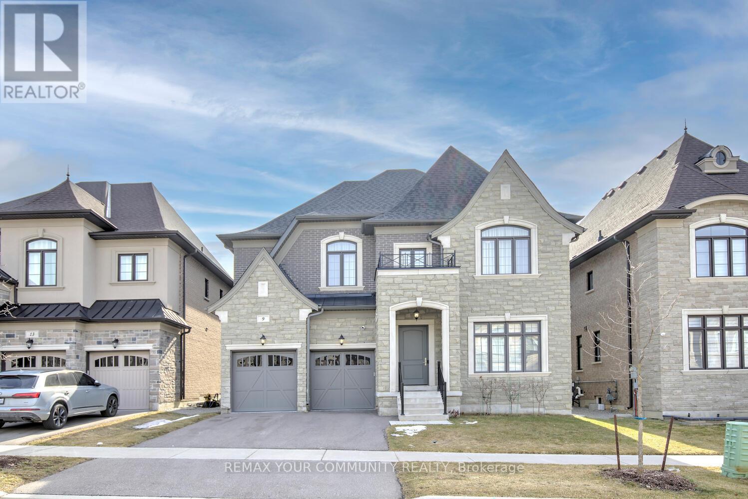 9 CASAVANT COURT, Vaughan, Ontario