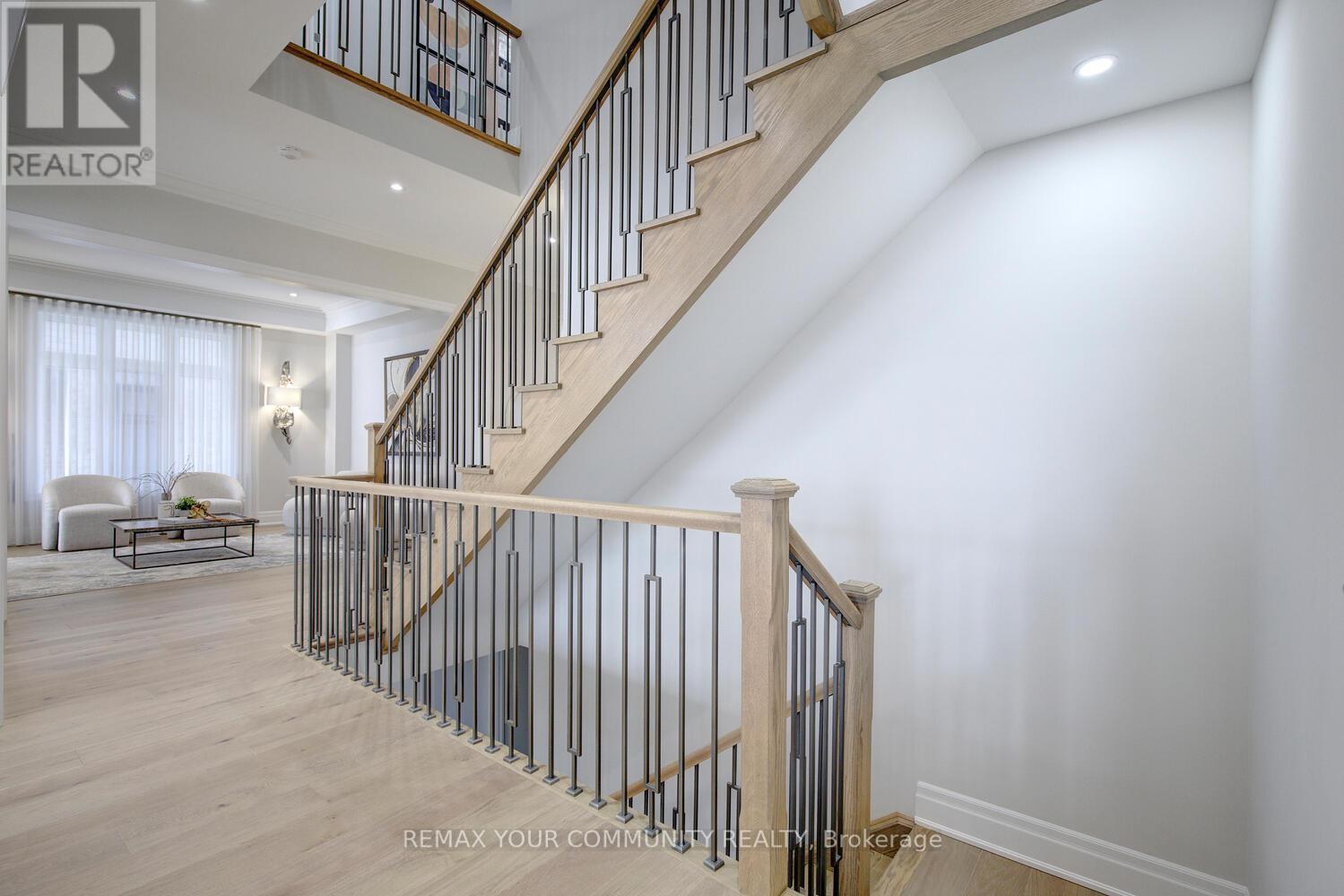 9 Casavant Court, Vaughan, Ontario  L6A 5A5 - Photo 32 - N12912198