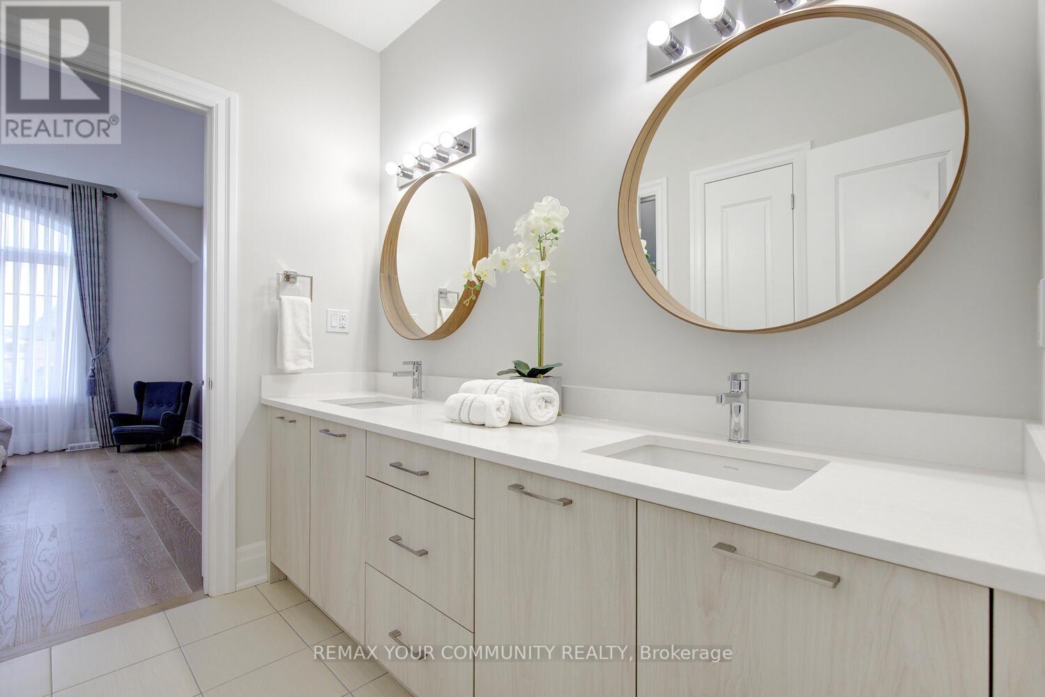 9 Casavant Court, Vaughan, Ontario  L6A 5A5 - Photo 39 - N12912198