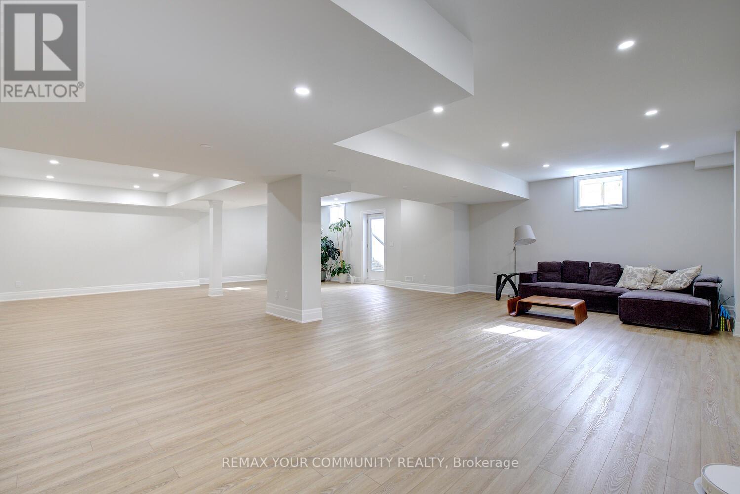 9 Casavant Court, Vaughan, Ontario  L6A 5A5 - Photo 45 - N12912198