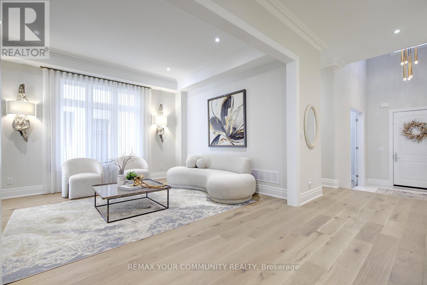 9 Casavant Court, Vaughan, Ontario  L6A 5A5 - Photo 8 - N12912198