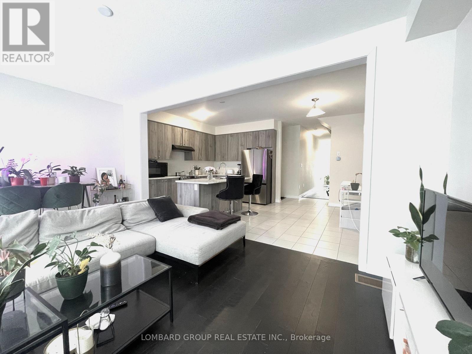 142 Lilac Circle, Haldimand, Ontario  N3W 0H7 - Photo 12 - X12922108