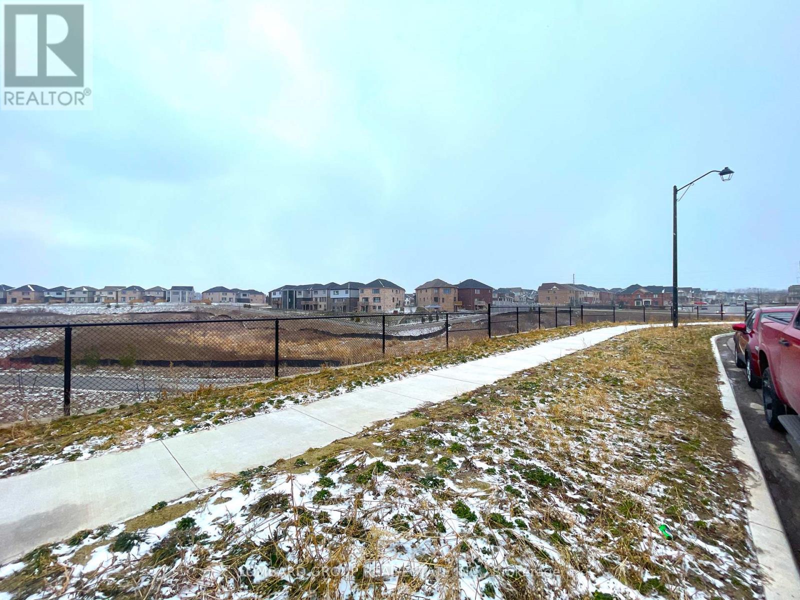 142 Lilac Circle, Haldimand, Ontario  N3W 0H7 - Photo 24 - X12922108