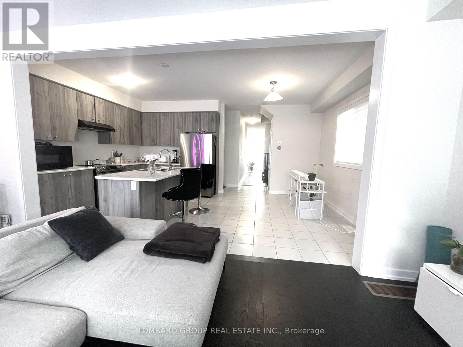 142 Lilac Circle, Haldimand, Ontario  N3W 0H7 - Photo 6 - X12922108