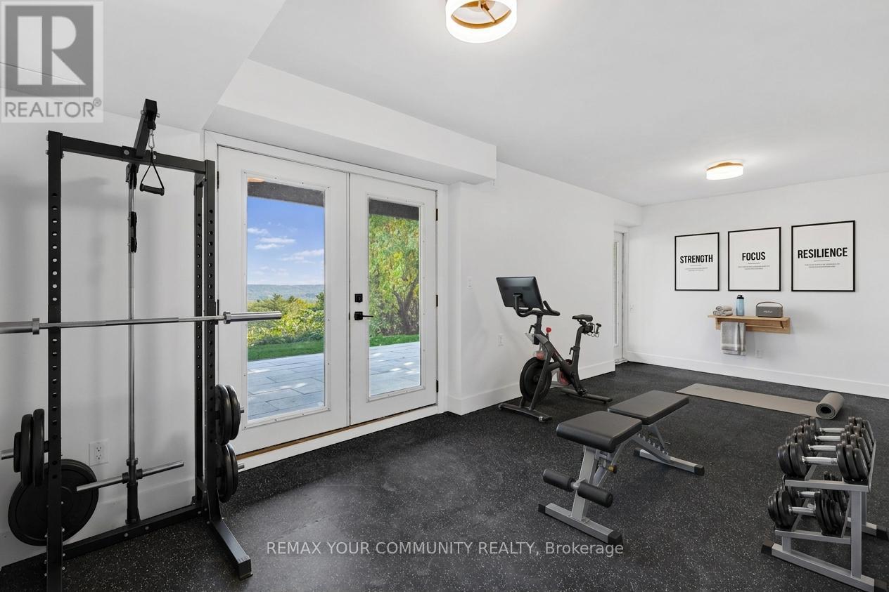 50 Oak Avenue, Hamilton, Ontario  L9H 4Y9 - Photo 25 - X12922124