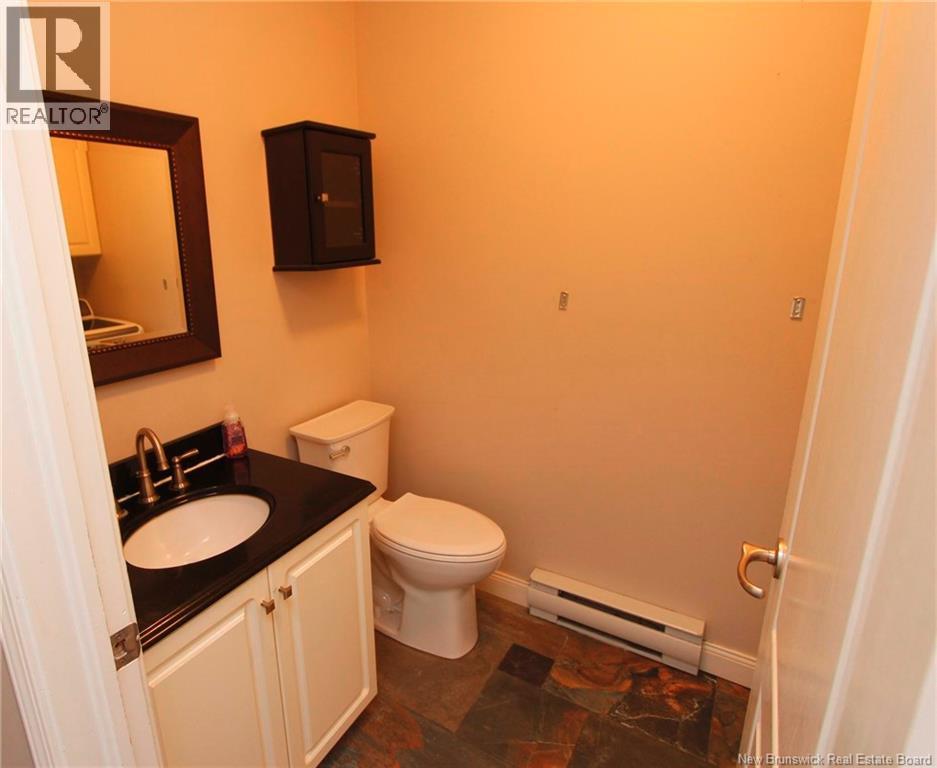 131 Wiggins Drive, Fredericton, New Brunswick  E3A 5N7 - Photo 13 - NB134484